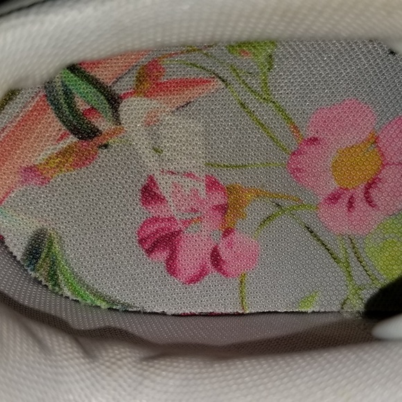 SOLD - Picture 6 of 7